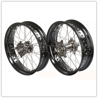 Ruote di moto Supermoto in lega di alluminio nero con mozzo CNC e cerchi da 3,50-17&quot; a 5,00-17&quot;