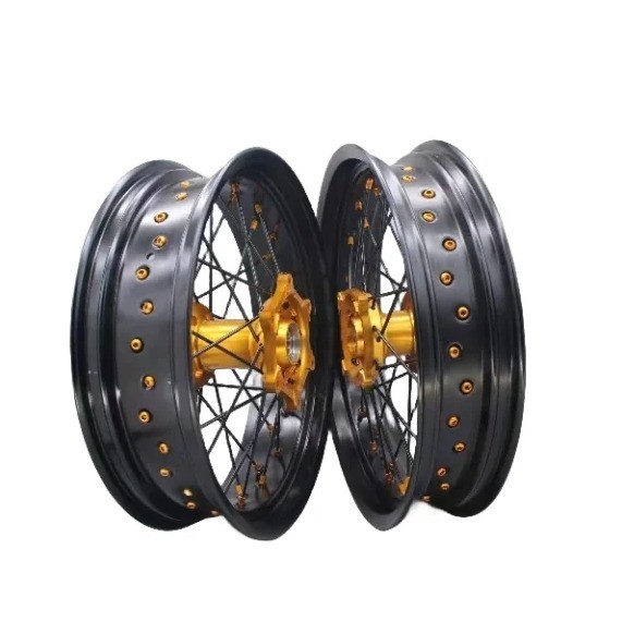 17" Leggio di alluminio 7S-T6 Ruote per moto Color personalizzabili